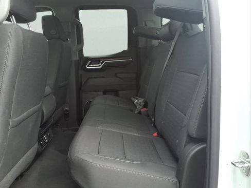 Used 2023 GMC Sierra 1500 SLE w/ X31 Off-Road Package AWD/4WD image 29