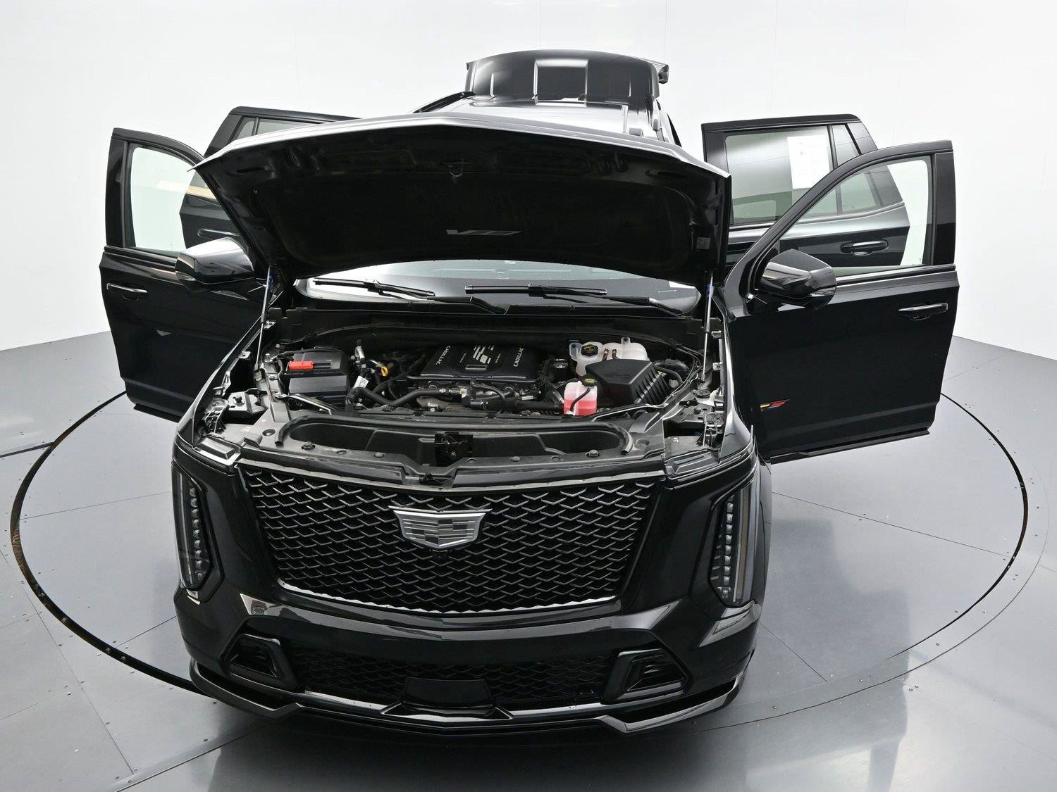 Used 2025 Cadillac Escalade V w/ LPO, ONYX Package AWD/4WD image 54