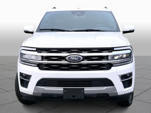 Used 2022 Ford Expedition Max Limited image 3
