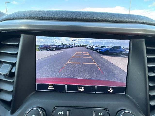 Used 2022 GMC Acadia AT4 w/ Preferred Package AWD/4WD image 25