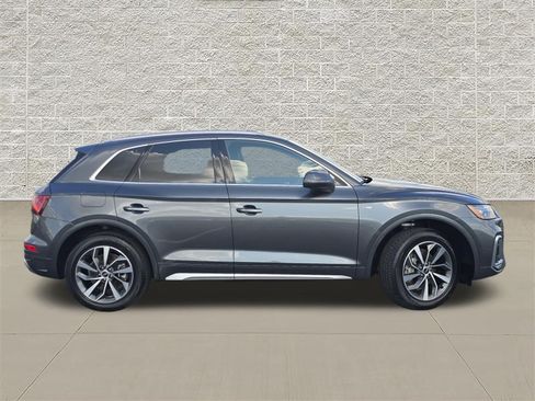 Certified 2023 Audi Q5 2.0T Premium w/ Convenience Package AWD/4WD image 8