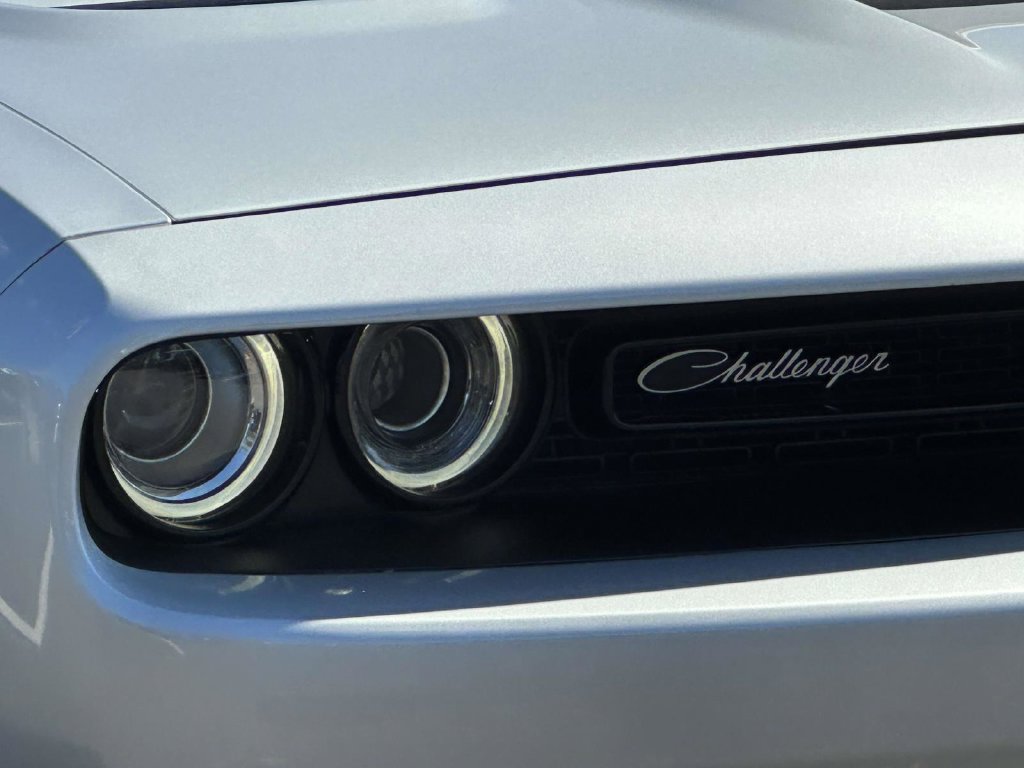 Used 2021 Dodge Challenger R/T Scat Pack RWD image 8