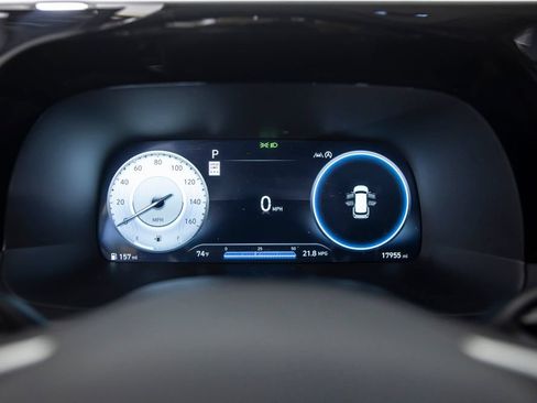 Used 2025 Hyundai Palisade Limited FWD image 22
