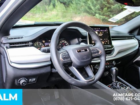 Used 2025 Jeep Compass Limited AWD/4WD image 23