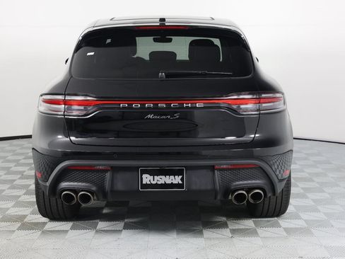 Certified 2023 Porsche Macan S AWD/4WD image 6
