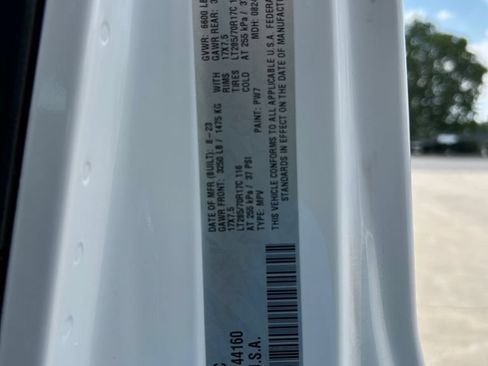 Used 2024 Jeep Wrangler Unlimited Rubicon 4xe AWD/4WD image 11