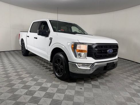 Used 2022 Ford F150 XL w/ Equipment Group 101A High RWD image 3