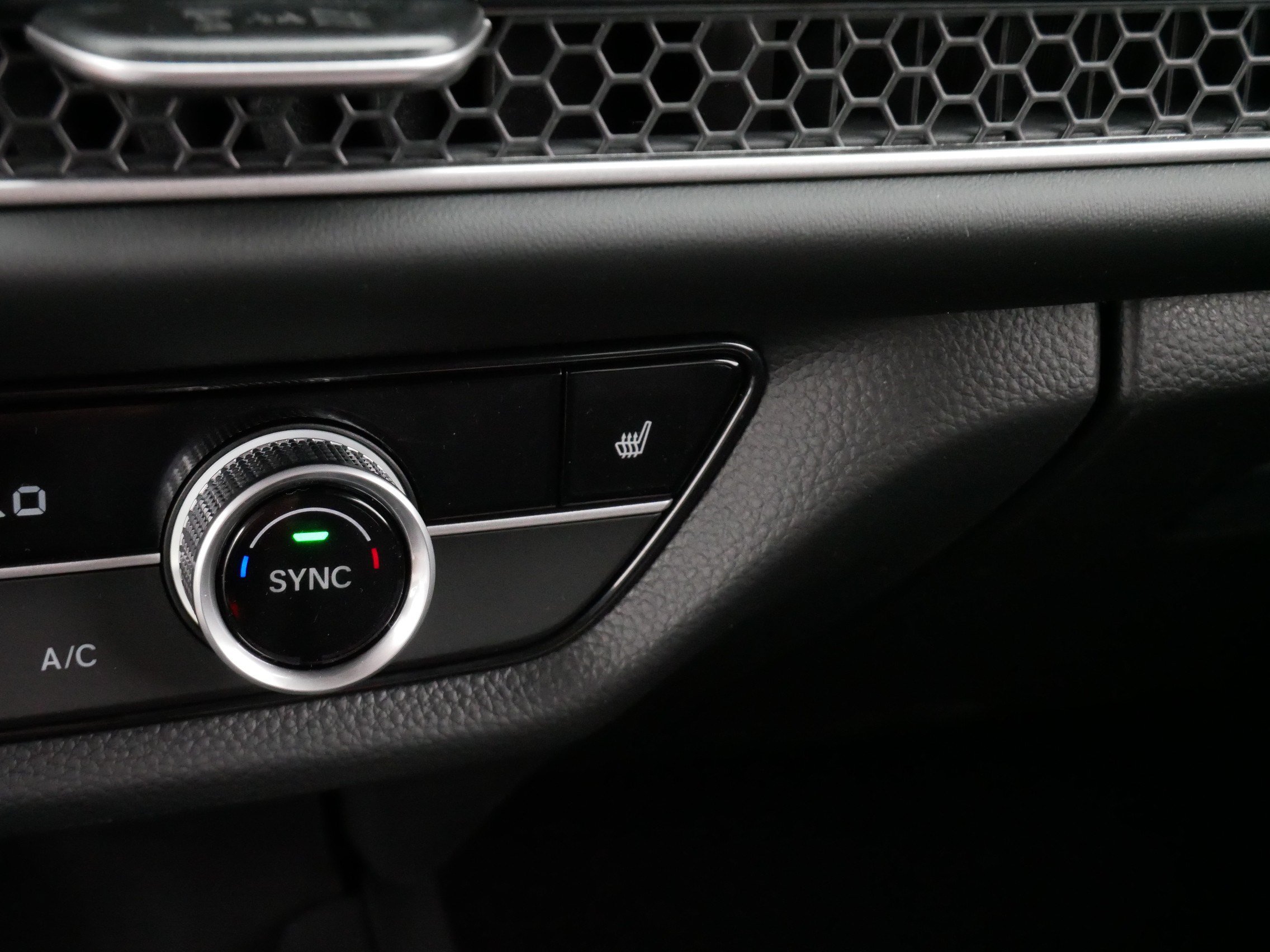 Used 2027 Honda HR-V EX-L image 29