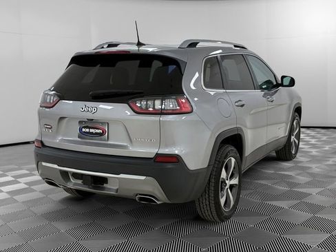 Used 2019 Jeep Cherokee Limited w/ Luxury Group AWD/4WD image 5
