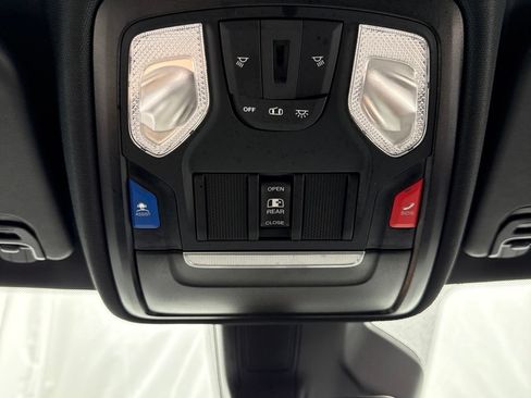 Used 2026 RAM 1500 Warlock AWD/4WD image 28