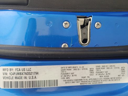 Used 2022 Jeep Cherokee Trailhawk w/ Sun, Sound & Nav Group image 33