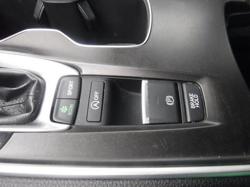 Used 2022 Honda Accord Sport image 19