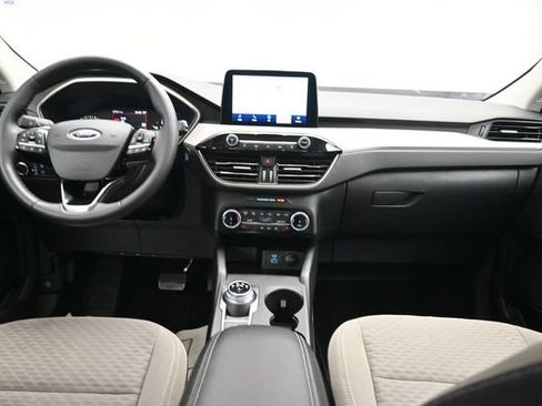 Certified 2022 Ford Escape SE w/ SE Sport Appearance Package AWD/4WD image 23