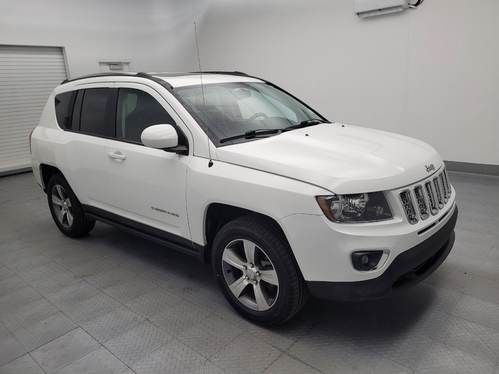 Used 2017 Jeep Compass High Altitude AWD/4WD image 11