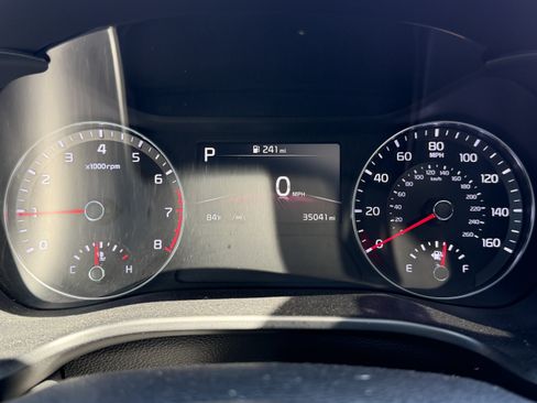 Used 2024 Kia Forte GT-Line w/ GT-Line Premium Package FWD image 8