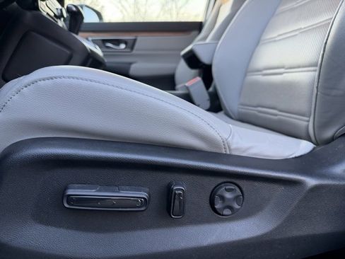 Used 2019 Honda CR-V EX-L image 17