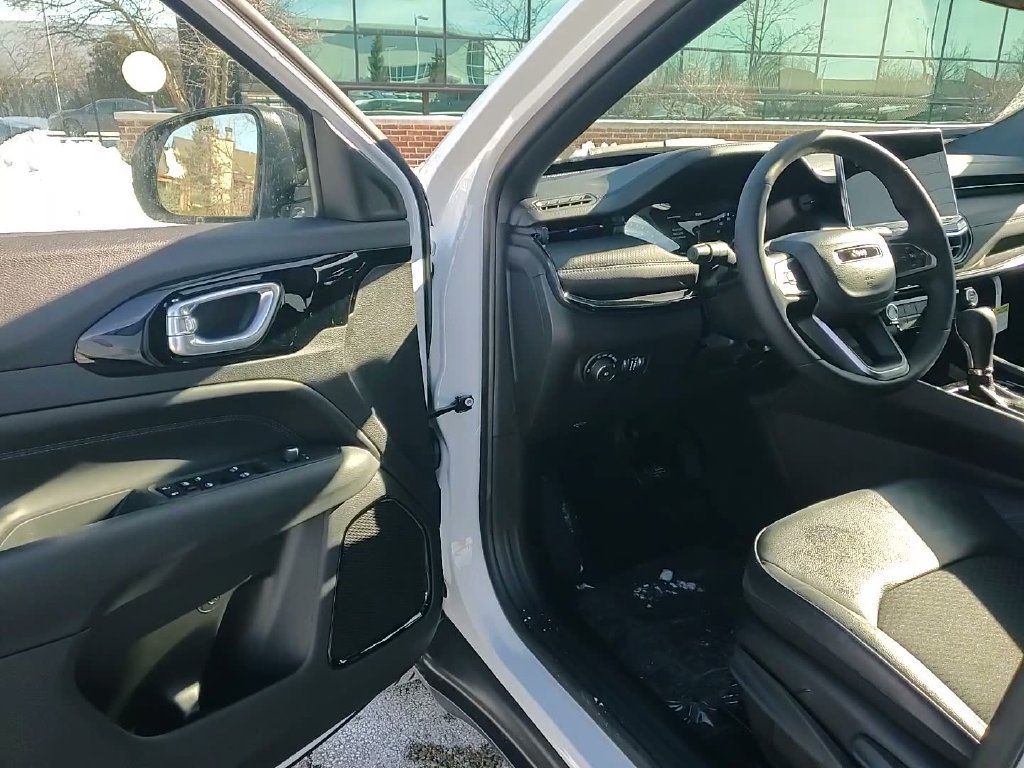 New 2026 Jeep Compass Latitude AWD/4WD image 18