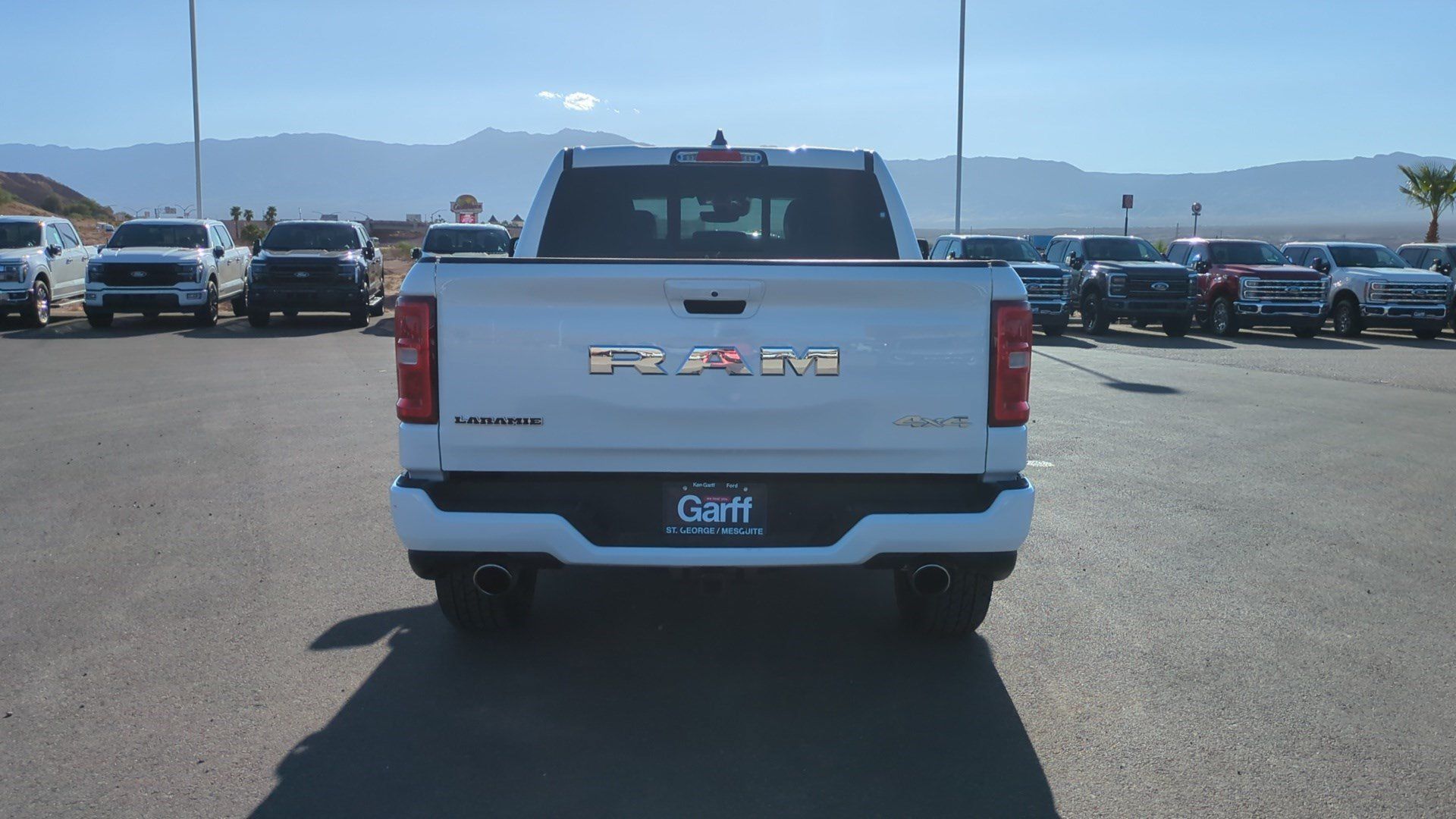 Used 2025 RAM 1500 Laramie w/ Sport Appearance Package AWD/4WD image 4