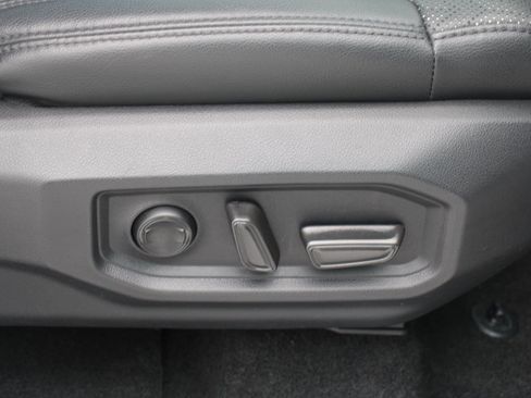 Used 2023 Toyota Tundra SR5 w/ SR5 Premium Package AWD/4WD image 21