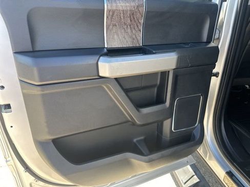 Used 2019 Ford F250 Lariat w/ Lariat Ultimate Package image 22