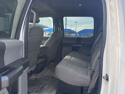 Used 2018 Ford F350 XLT image 5