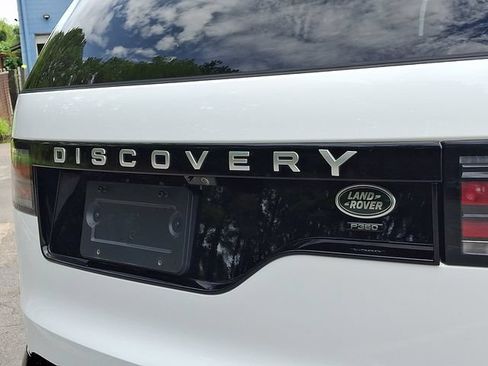 Used 2023 Land Rover Discovery Metropolitan Edition AWD/4WD image 36