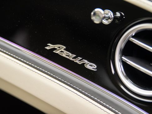 New 2026 Bentley Flying Spur Plug-In Hybrid image 29