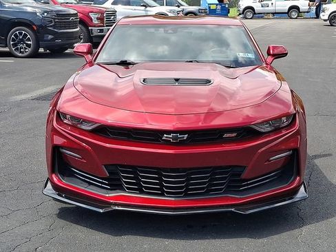 Used 2022 Chevrolet Camaro SS RWD image 3