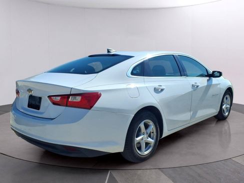 Used 2018 Chevrolet Malibu LS FWD image 5
