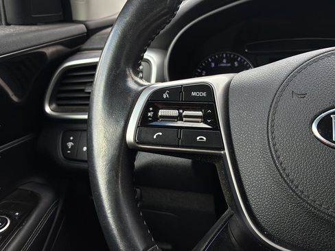 Used 2019 Kia Sorento FWD V6 w/ LX V6 Convenience Package image 26