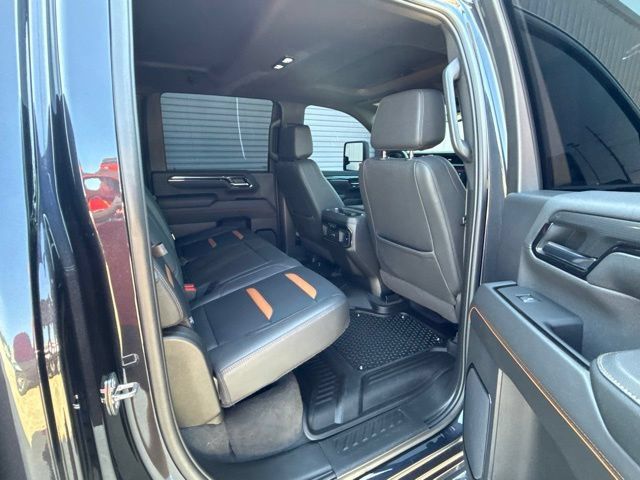 Used 2024 GMC Sierra 2500 AT4 w/ AT4 Premium Plus Package AWD/4WD image 20