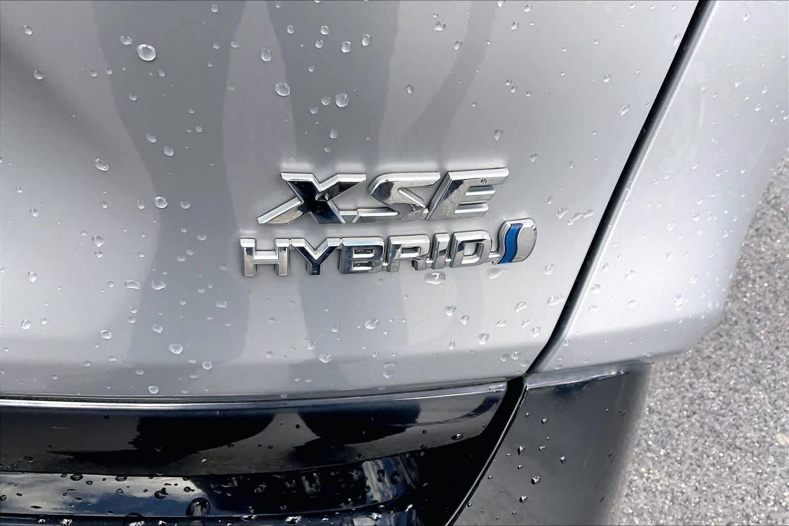 Used 2019 Toyota RAV4 XSE AWD/4WD image 9