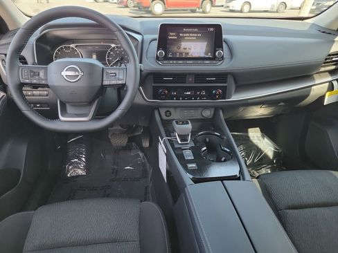 New 2026 Nissan Rogue SV FWD image 6