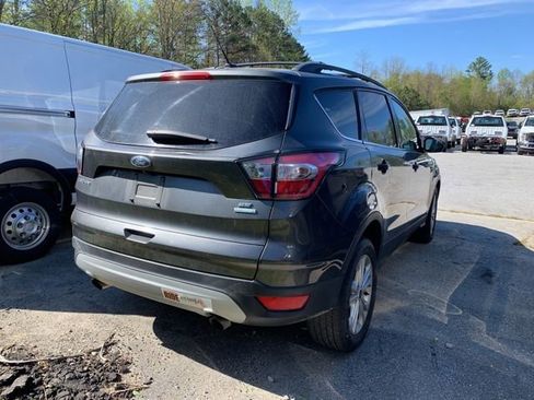 Used 2018 Ford Escape SE image 7