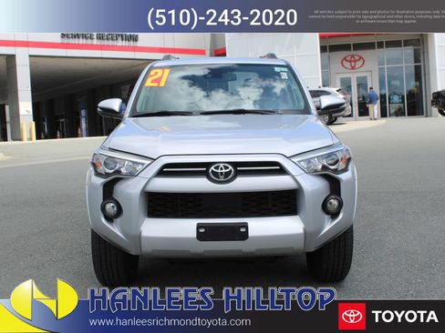 Used 2021 Toyota 4Runner SR5 Premium AWD/4WD image 4