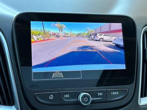 Used 2024 Chevrolet Malibu LT FWD image 29