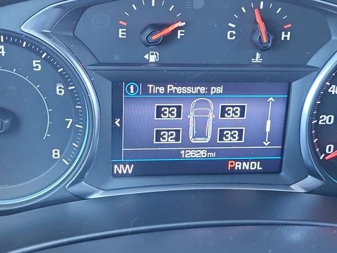 Used 2023 Chevrolet Equinox LS w/ LS Convenience Package image 10