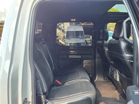 Used 2019 Ford F150 Raptor w/ Equipment Group 802A Luxury AWD/4WD image 33