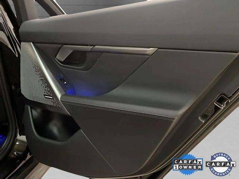 Used 2025 BMW 530i xDrive image 65