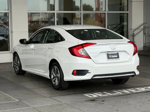 Used 2019 Honda Civic LX image 9