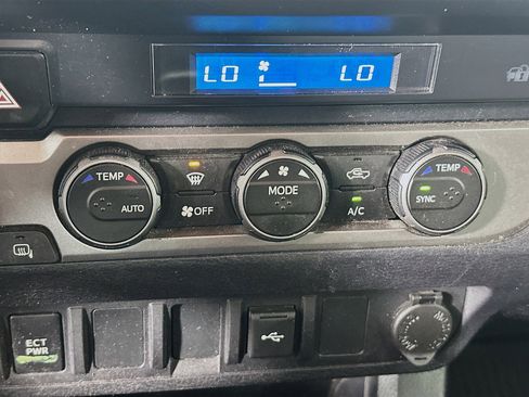 Used 2021 Toyota Tacoma SR image 22