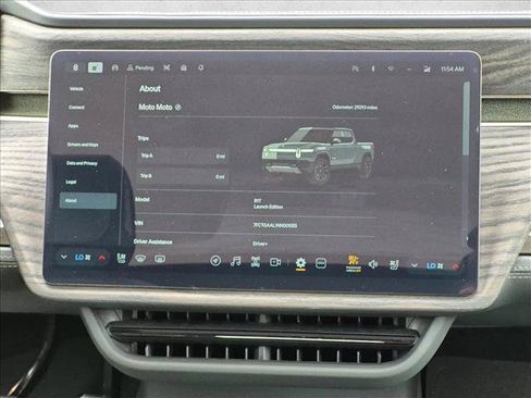 Used 2022 Rivian R1T Launch Edition AWD/4WD image 11