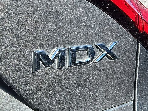 Used 2024 Acura MDX SH-AWD w/ Advance Package image 5