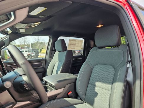 New 2026 RAM 1500 Big Horn AWD/4WD image 19