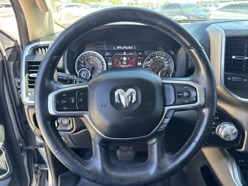 Certified 2019 RAM 1500 Laramie image 21