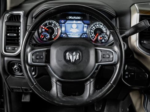 Used 2024 RAM 3500 Laramie AWD/4WD image 16