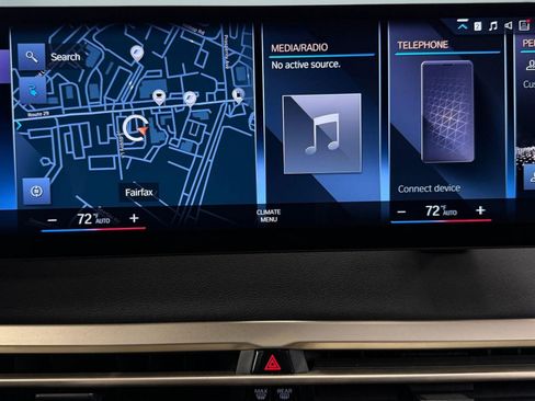 Certified 2023 BMW iX xDrive50 w/ Premium Package image 18