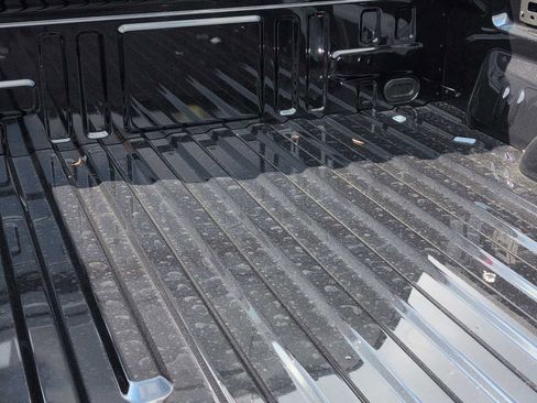 New 2025 Ford F150 Lariat w/ Equipment Group 502A High image 17