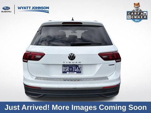 Used 2024 Volkswagen Tiguan SE image 5
