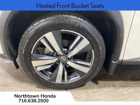 Used 2021 Nissan Rogue SL w/ Premium Package image 18